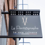 Restaurant Pantographe enseigne extérieure